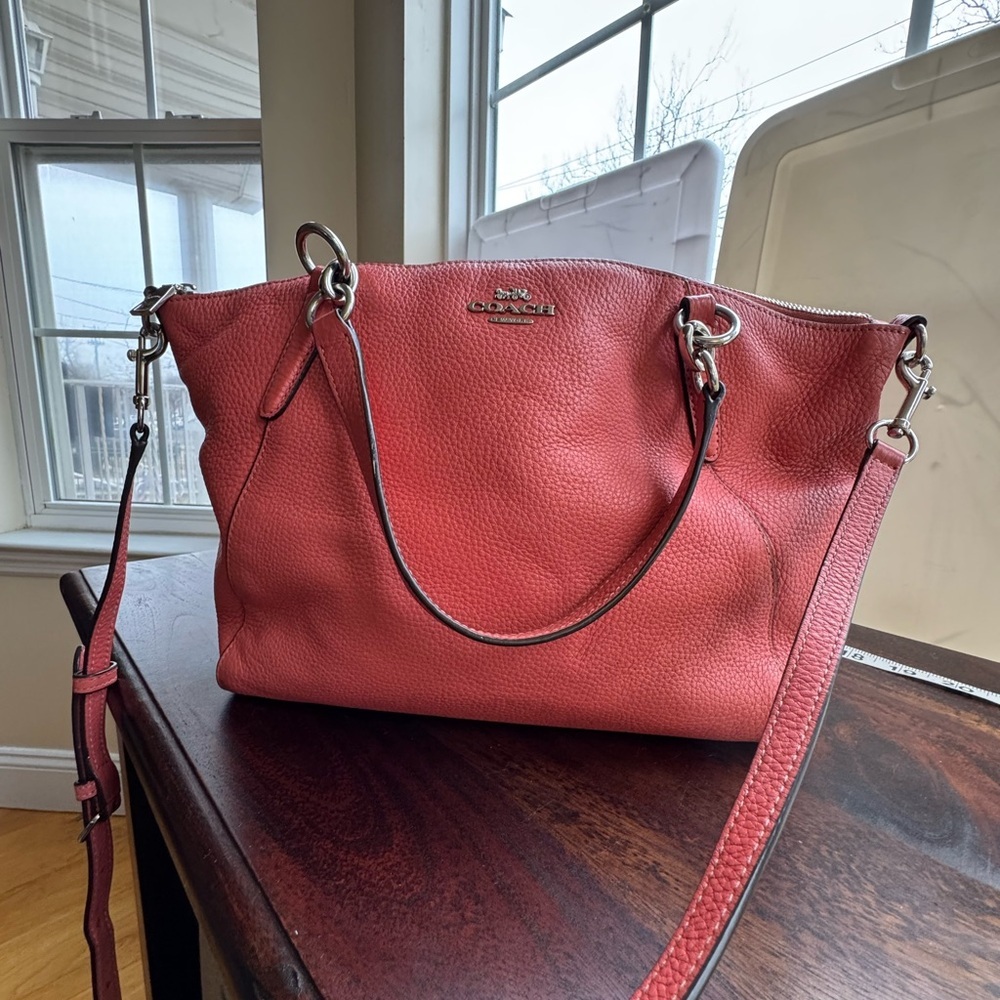 Coach Coral Leather Kelsey  Bag
